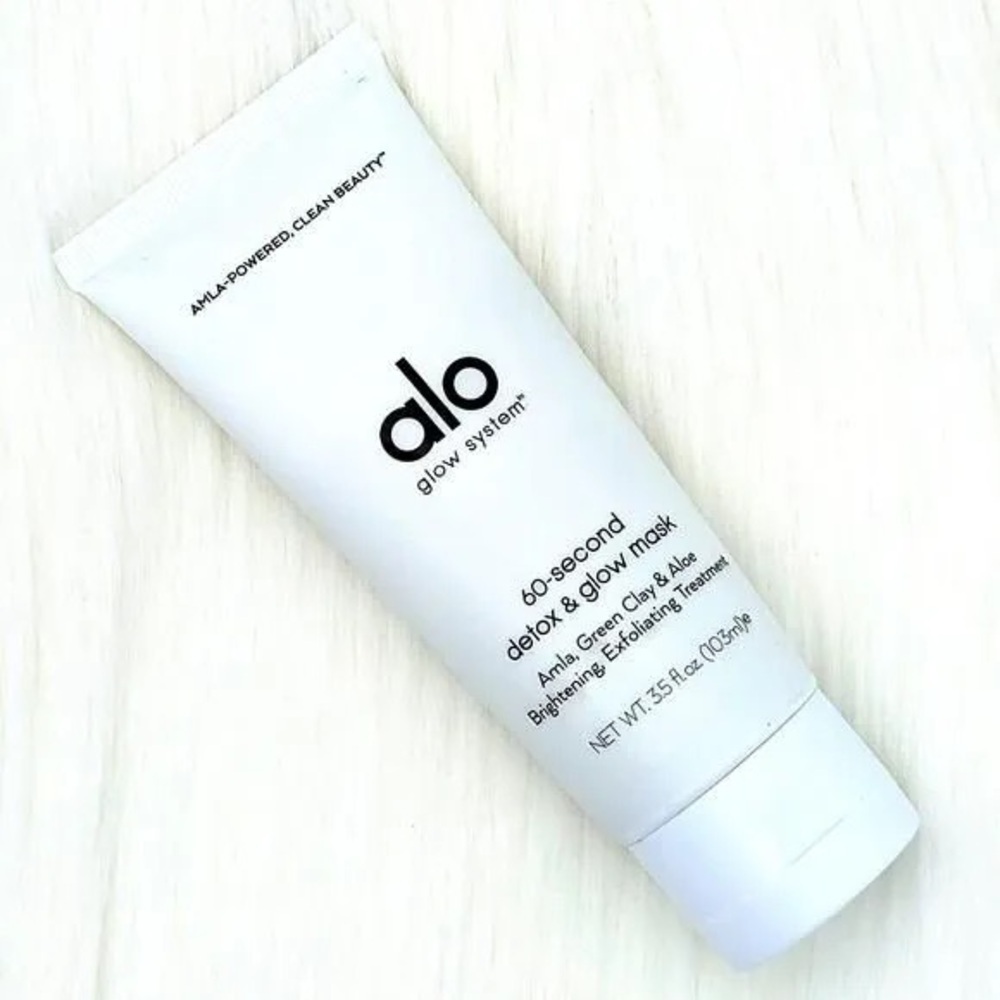 ALO YOGA GLOW SKINCARE 60 Second Detox & Glow